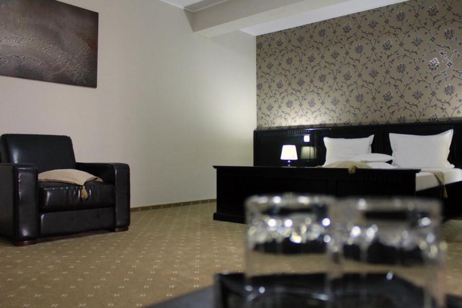 Hotel Imperium Suceava Eksteriør bilde