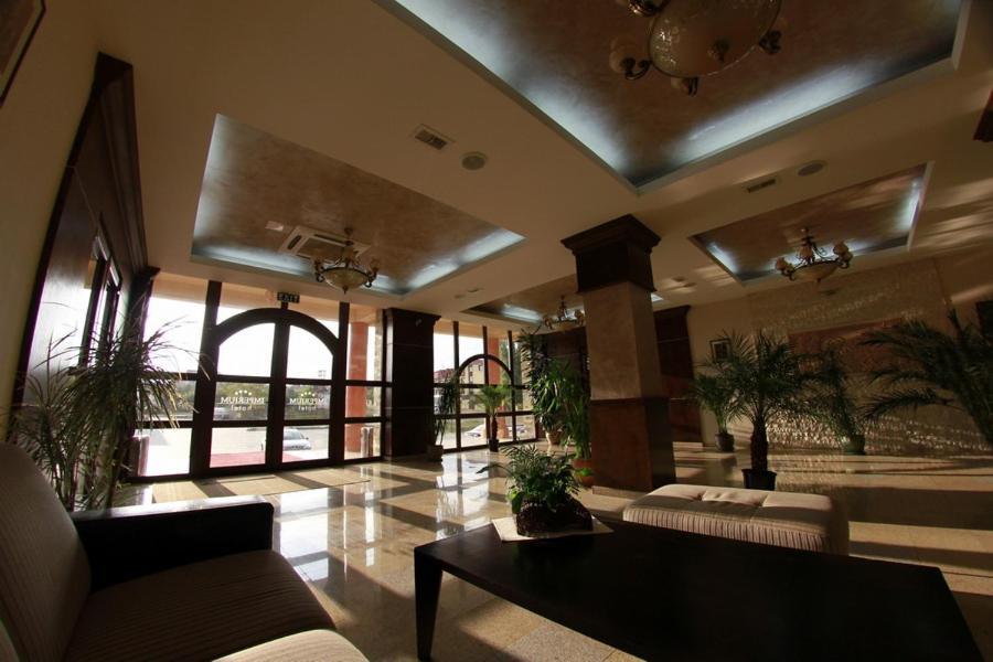Hotel Imperium Suceava Eksteriør bilde