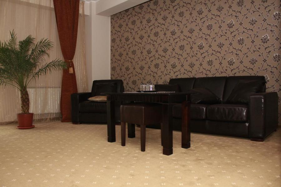 Hotel Imperium Suceava Eksteriør bilde