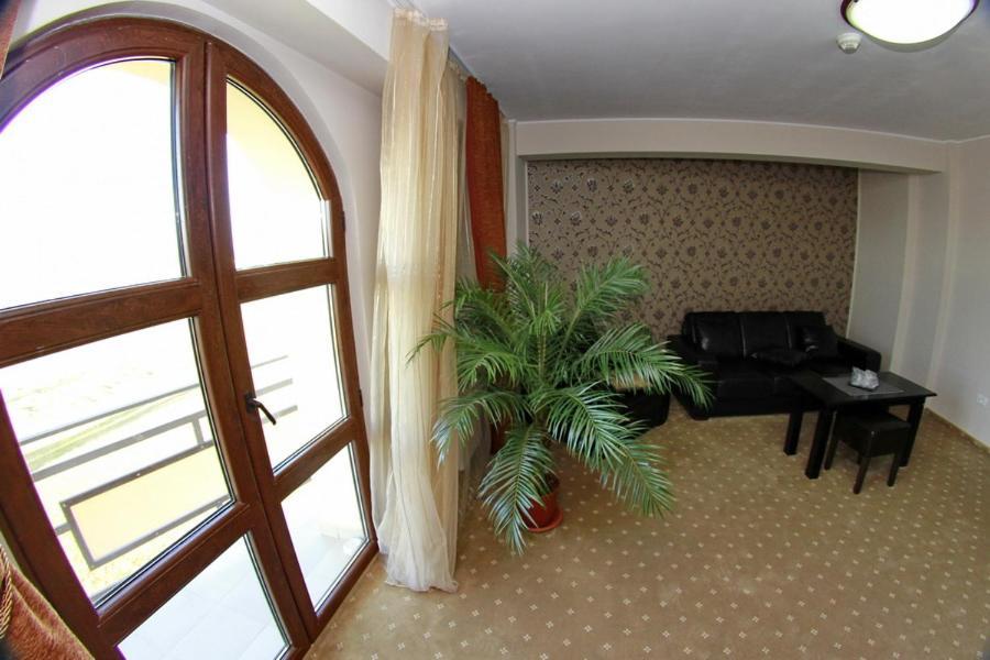 Hotel Imperium Suceava Eksteriør bilde